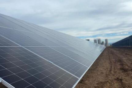 INSO finaliza instalación de estructura 2V hincada en suelo en Zaragoza